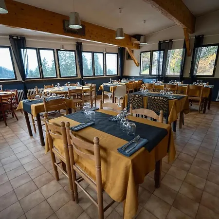 Restaurant Du Virage 샴루스