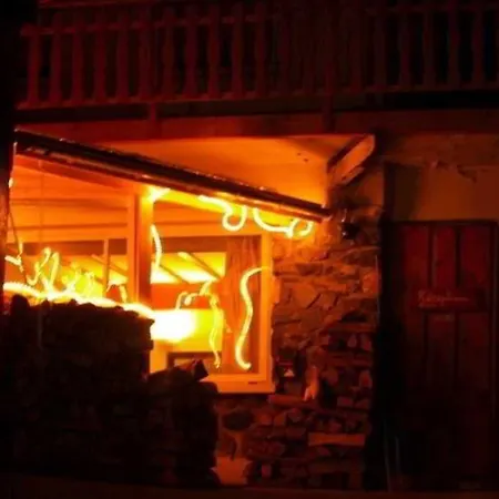 Restaurant Du Virage 酒店 尚鲁斯